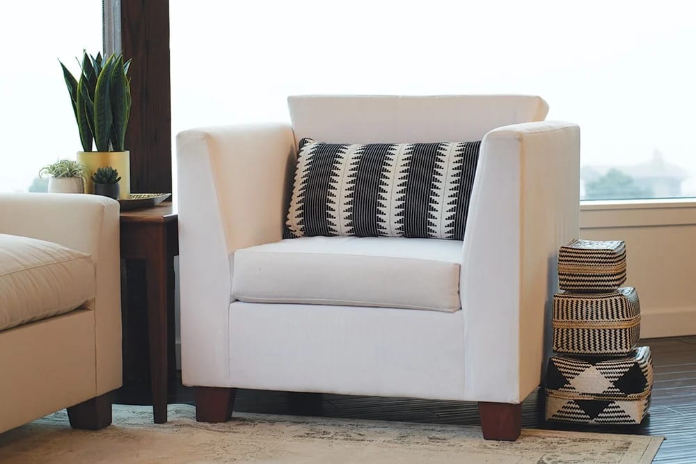 Savvy Rest Verona Armchair