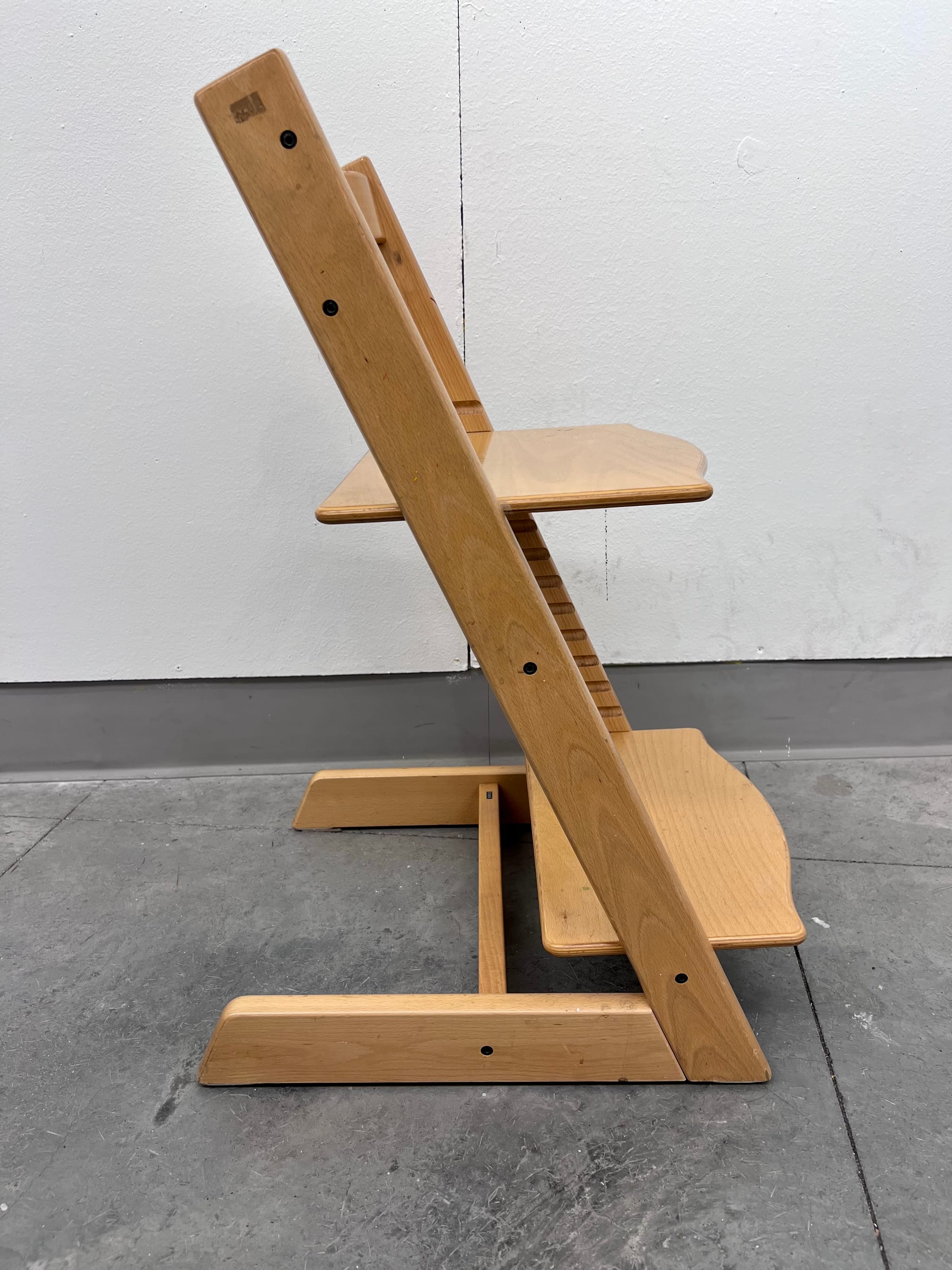 Non-Toxic High Chairs Without Foam or Flame Retardants (2026)